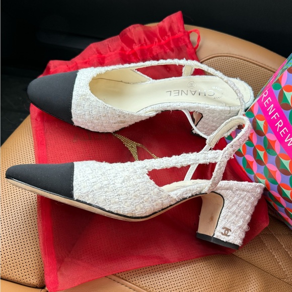 Chanel Slingback shoes （SOLD） - Picture 9 of 9